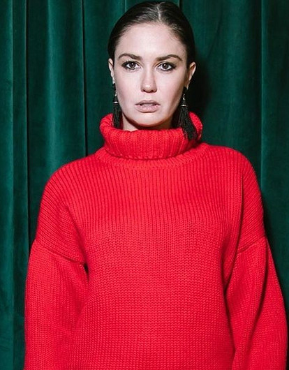 После объявления о разводе Агата Муцениеце зажгла на праздновании дня рождении Дакоты (видео)