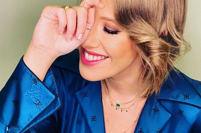 Ксения Собчак показала, как ее трехлетний сын Платон расцеловывает свою ровесницу (видео)