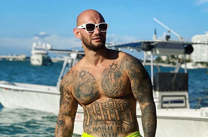 «Иду на поправку!»: Джиган рассказал о своем состоянии в рехабе (видео)