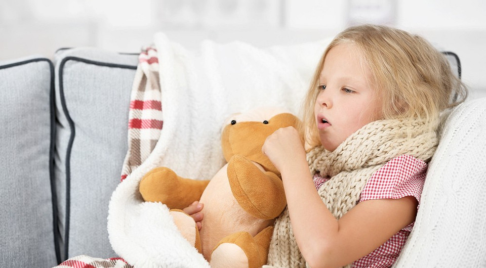 Как остановить кашель у ребенка ночью: простая инструкция, которая поможет быстро купировать приступ