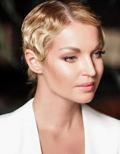 Анастасию Волочкову раскритиковали за вечеринку с сухим льдом (видео)