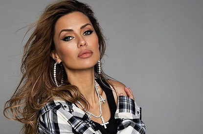 Яна Рудковская похвалила «обвисшее худое тело» Виктории Бони