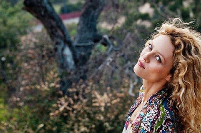 Ванесса Паради заступилась за Джонни Деппа (Эмбер Херд негодует)