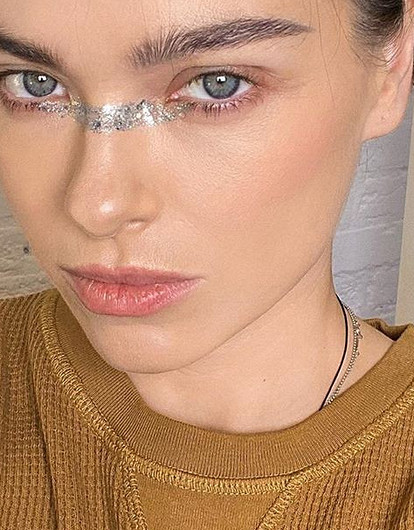 Лене Темниковой избавиться от постакне на лице помог жир с живота (теперь она жалуется на пухлые щеки)