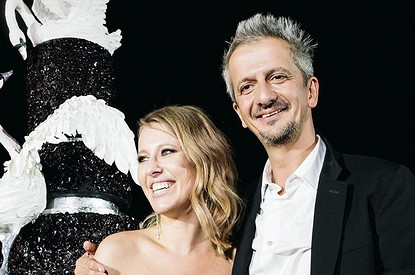 Константин Богомолов раздел Ксению Собчак в ресторане (интимное видео)