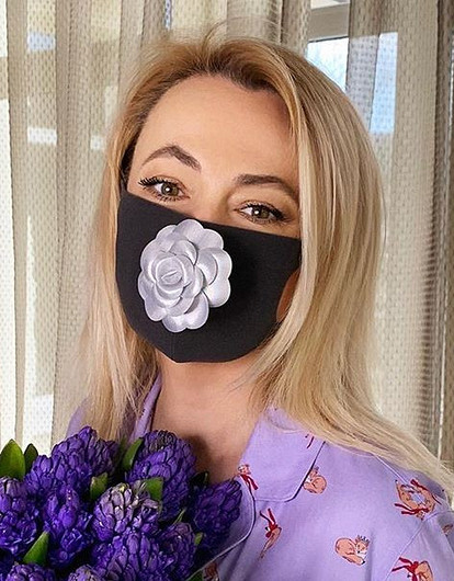 Яна Рудковская обвинила Беллу Потемкину в плагиате гламурных масок