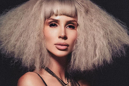 «Принадлежу только своим детям»: Светлана Лобода показала фото с подросшими дочерьми