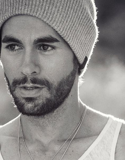 Энрике Иглесиас мечтает, чтобы его дочери пошли по стопам Анны Курниковой