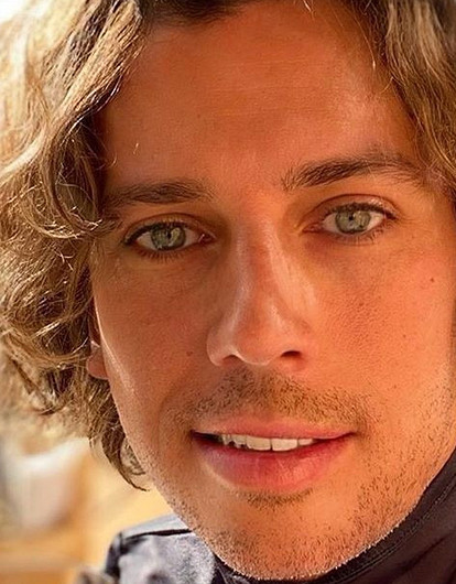 «Запасы кристаллов иссякают»: Максим Галкин показал, как играет с дочкой Лизой (милота)