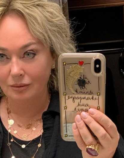 «Долгий путь к себе»: Лариса Гузеева поделилась первым фото после курса похудения