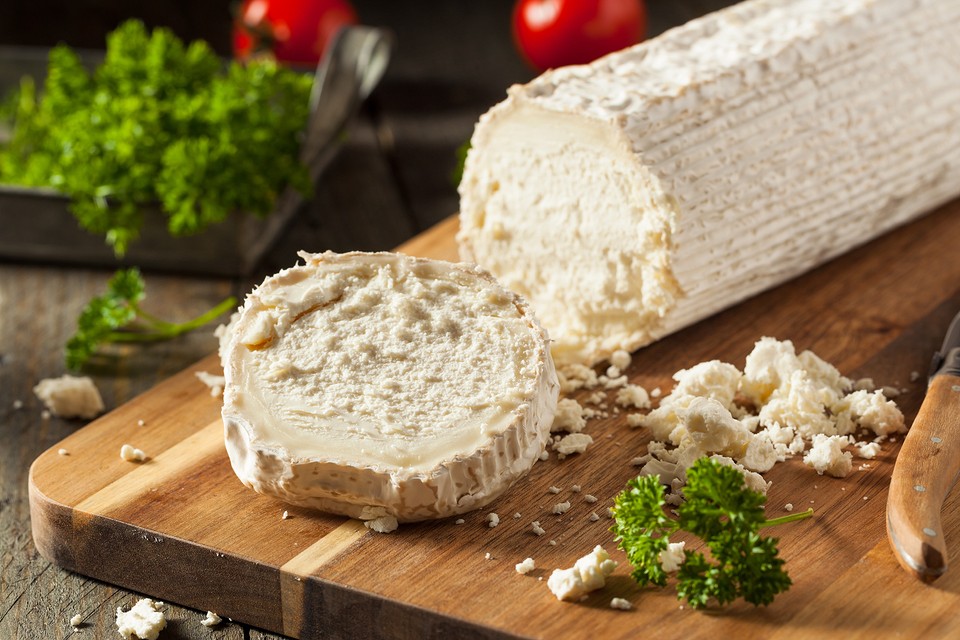 В чем заключается польза козьего сыра?