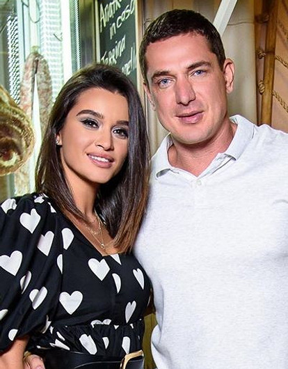 Ксения Бородина объяснила, почему после слухов об изменах мужа сохранила семью