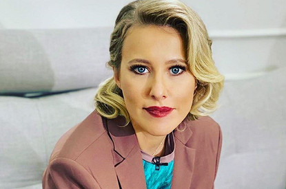 «Дойдет до эпиляции в прямом эфире»: Ксения Собчак потроллила Ивлееву и Бузову