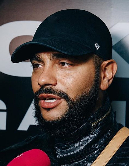 Тимати поддержал челлендж Кадырова и побрился налысо (видео)