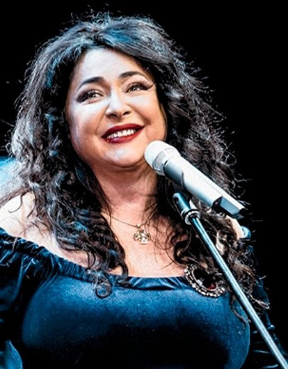 «Задолбало!»: Лолита возмутилась глупыми выходками звезд на карантине (видео)