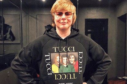 «На кого похож?»: Андрей Григорьев-Апполонов показал архивное фото своих родителей