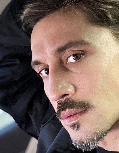 «Давно в постоянных отношениях»: Дима Билан рассказал о личной жизни и попросил «не делать из него страдальца»