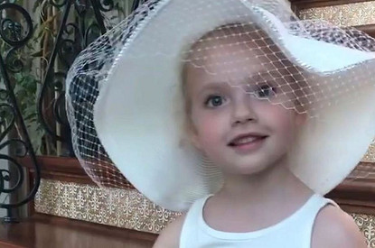 Шестилетняя дочь Максима Галкина поразила его своим знанием художников (видео)