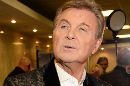 Лев Лещенко рассказал, как его лечили от коронавируса в Коммунарке