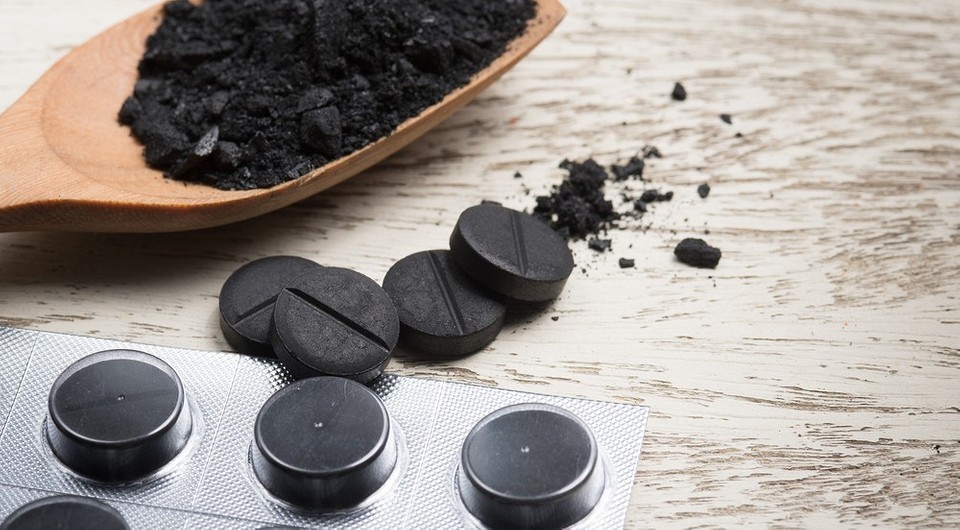 От токсинов и лишнего веса: как правильно принимать активированный уголь для похудения