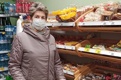 Человек спешит на помощь