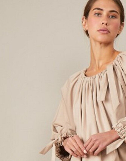 В чем выйти в свет после самоизоляции, чтобы не выглядеть, как зомби