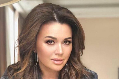 Дима Билан и Зара обратились к Заворотнюк в ее день рождения