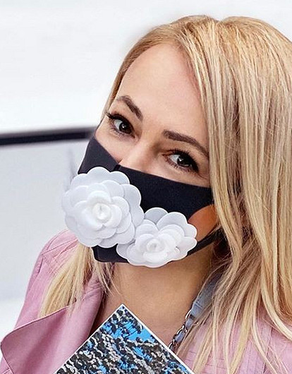 Яна Рудковская заявила, что вместе с Евгением Плющенко переболела коронавирусом три года назад