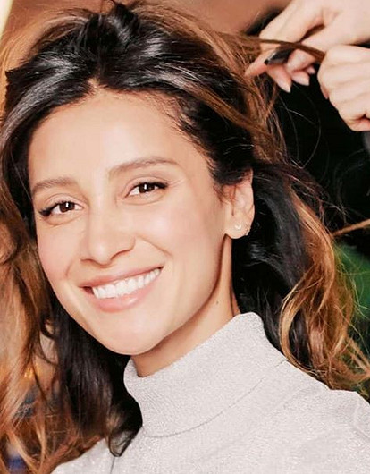 Равшана Куркова предстала в новом образе (короткую прическу оценили не все)