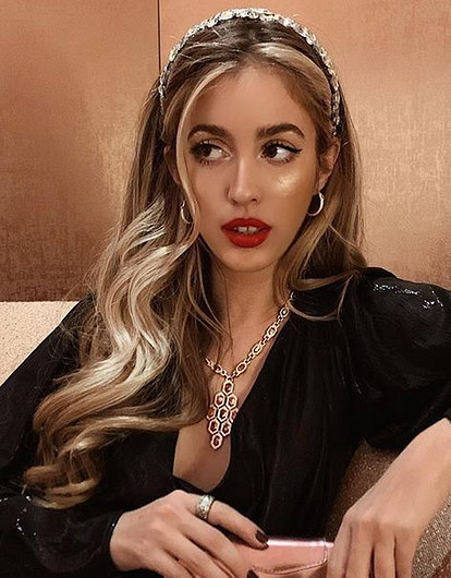 Как носить ободок для волос: последние тренды и 40 модных образов на любой случай