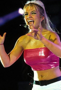 «Oops... I Did It Again»: в честь 20-летия культового альбома Бритни Спирс вспомнили ее лучшие годы (ностальгическое видео)