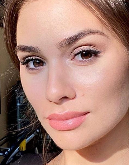 «100 кг тому назад»: беременная Анастасия Шубская показала архивное фото с идеальным прессом