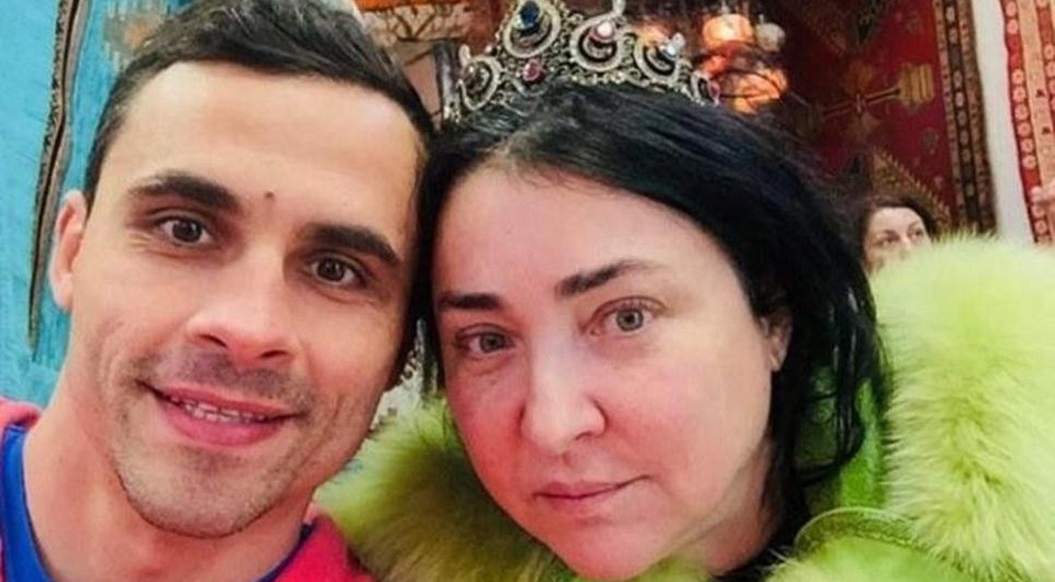 Бывший муж Лолиты попал в больницу с травмой головы