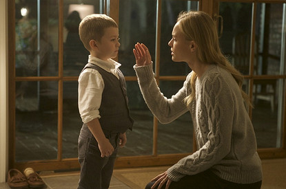 10 опасностей, которые подстерегают ребенка в любой квартире 