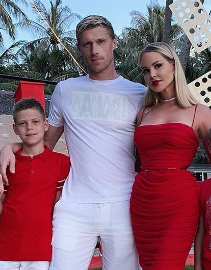 Мария Погребняк вслед за мужем заразилась коронавирусом (и дети тоже)