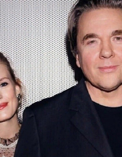 У Константина и Софьи Эрнст родился третий ребенок