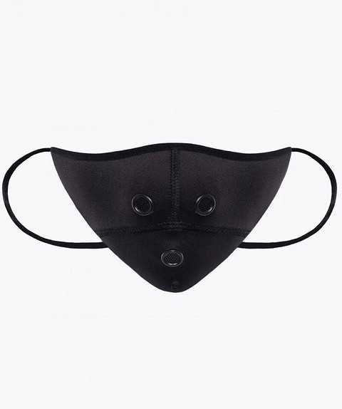 Марка одежды для «городских ниндзя» Bat Norton предлагает черные минималистичные маски в духе знаковой эстетики бренда. Маска изготовлена из неопрена и снабжена вентиляцией, которая...