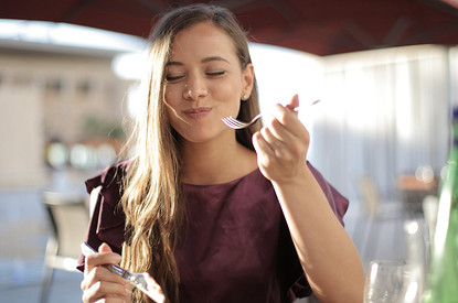 Витаминная бомба: польза и вред печени трески для организма