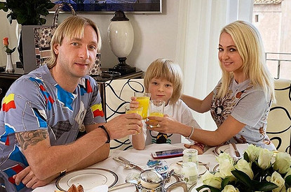 «Я что, дурачок?»: сын Плющенко и Рудковской ответил на оскорбления Аршавина (видео)