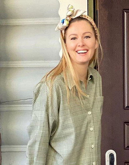 «В джинсы не влезаю»: Мария Кожевникова призналась, что поправилась 7 килограммов