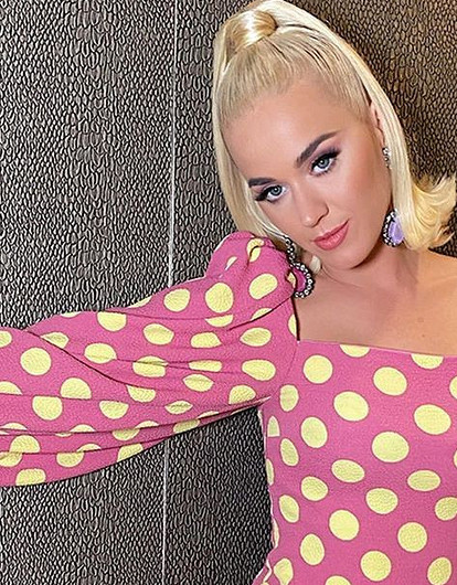 Беременная Кэти Пэрри рассказала, как ей живется на карантине с Орландо Блумом