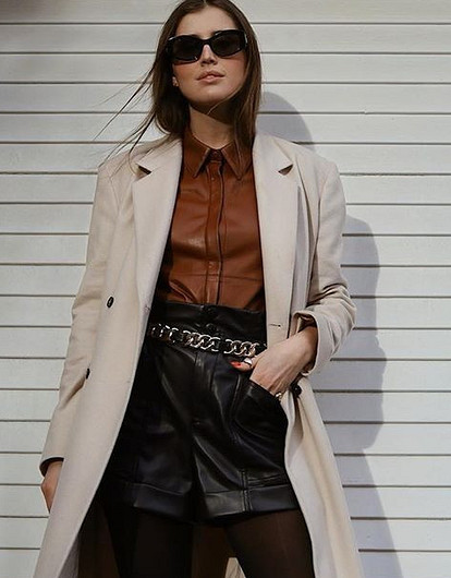 Тренд сезона: с чем носить женскую кожаную рубашку (35 актуальных образов)