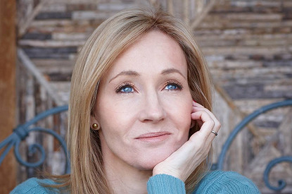 Джоан Роулинг призналась, что в молодости пережила изнасилование