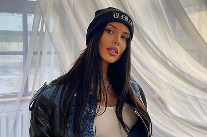 Анастасия Решетова показала милые фото с Тимати и сыном в бане