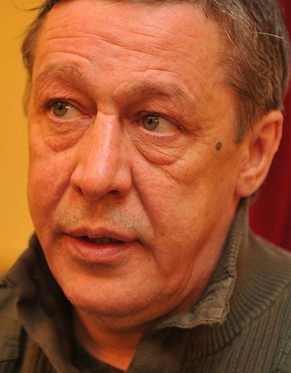 Адвокат Михаила Ефремова заявил, что актер почти не ест и просит посадить его в СИЗО (видео)