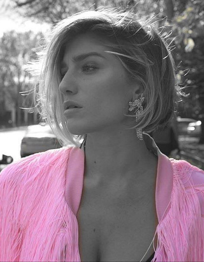 «Странно все это»: Нино Нинидзе в откровенном бикини порассуждала об отмене «карантина»