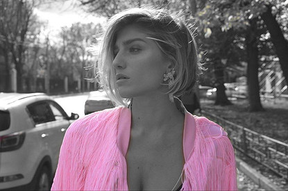 «Странно все это»: Нино Нинидзе в откровенном бикини порассуждала об отмене «карантина»