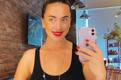 Сестра Жанны Фриске сделала тату на все бедро (и пришла от него в восторг)