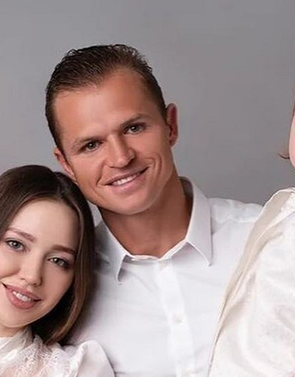 Анастасия Костенко отреагировала на иск по алиментам Тарасова