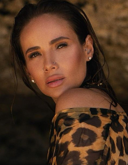 «Сын наркомана»: Айзе Анохиной пришлось перевести ребенка от Гуфа в другую школу